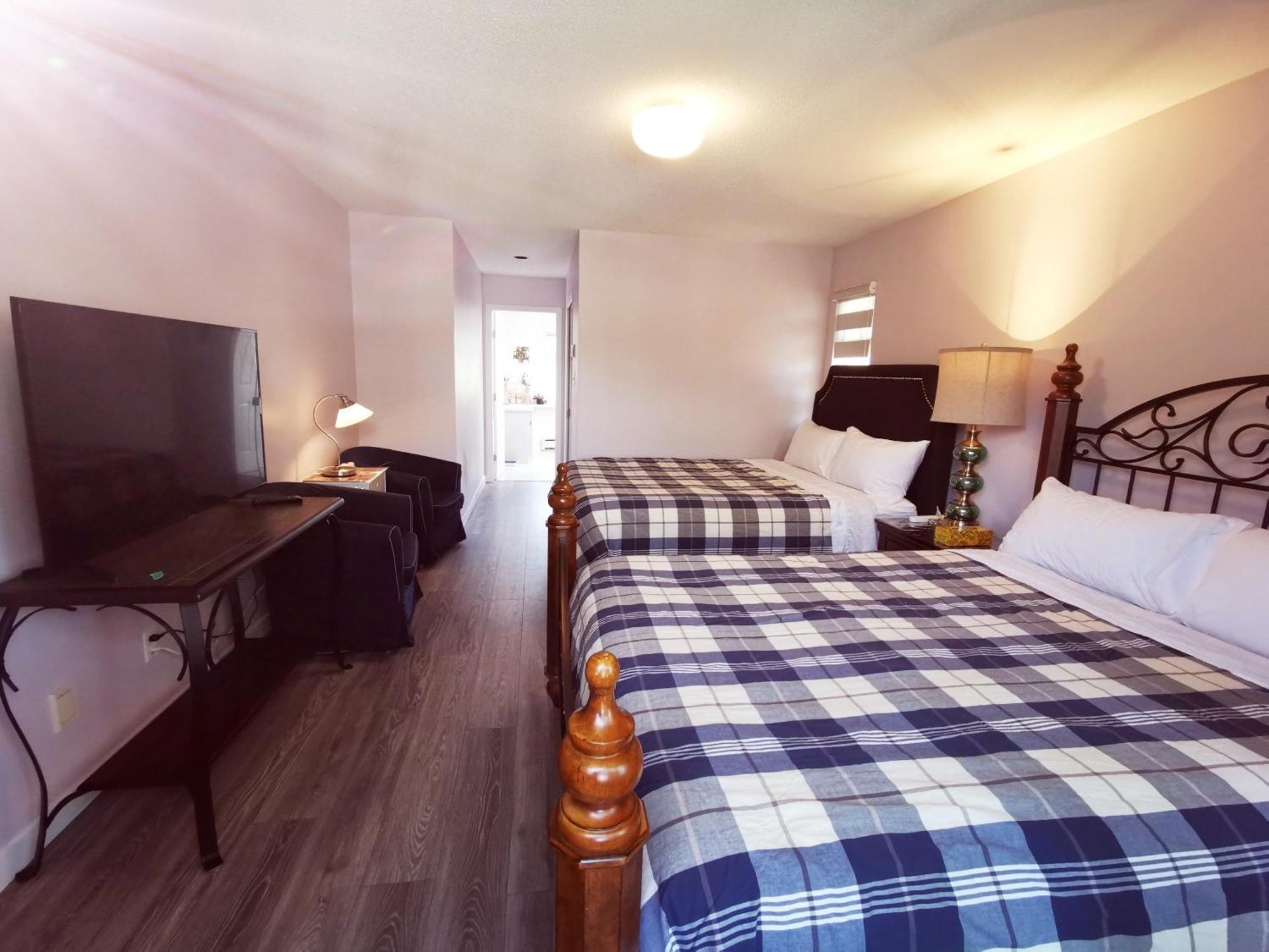 Bed Plus Yvr Ричмонд Экстерьер фото